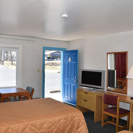 Pocono Night Lodge Bartonsville Exterior foto